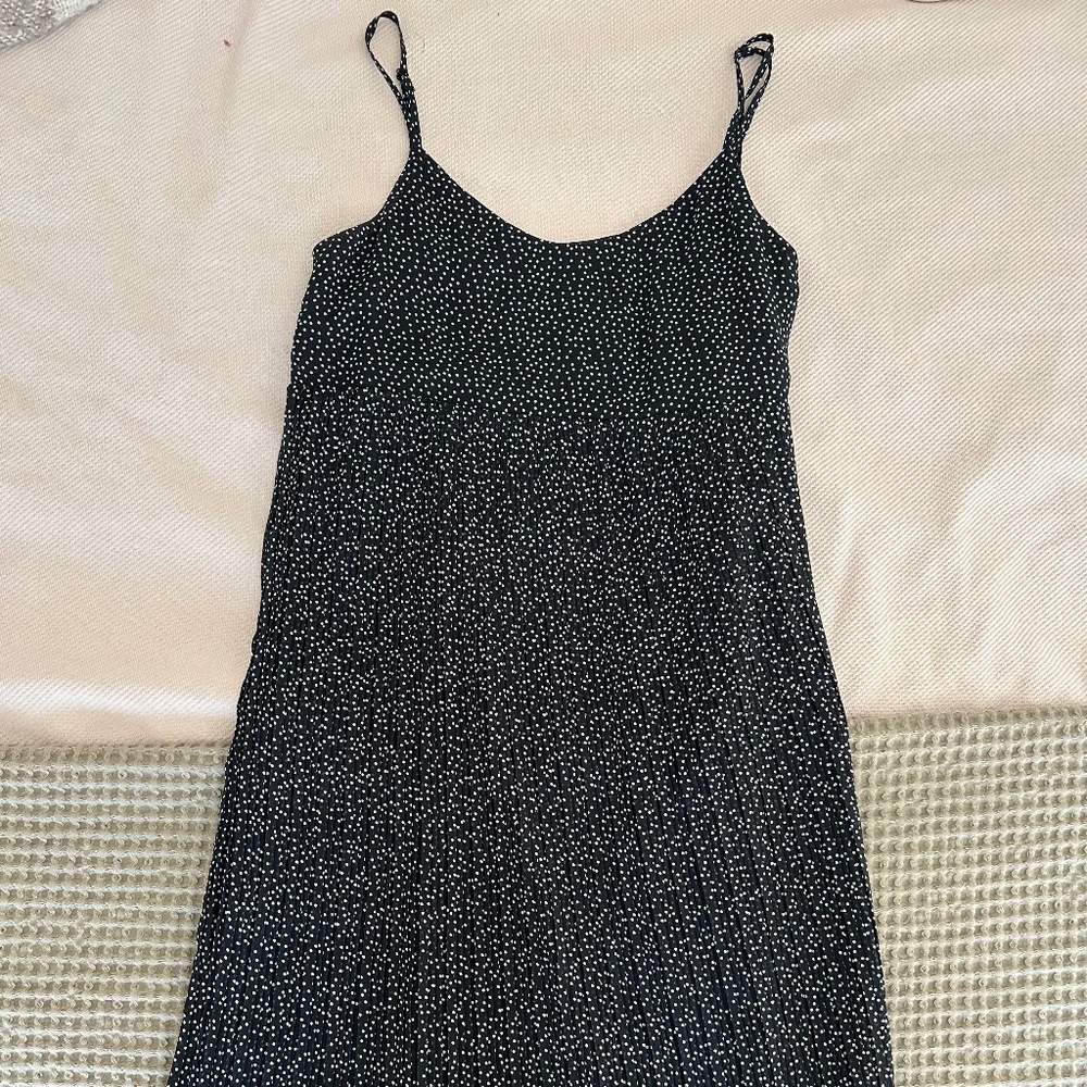 Oak & Fort spaghetti strap midi dress
